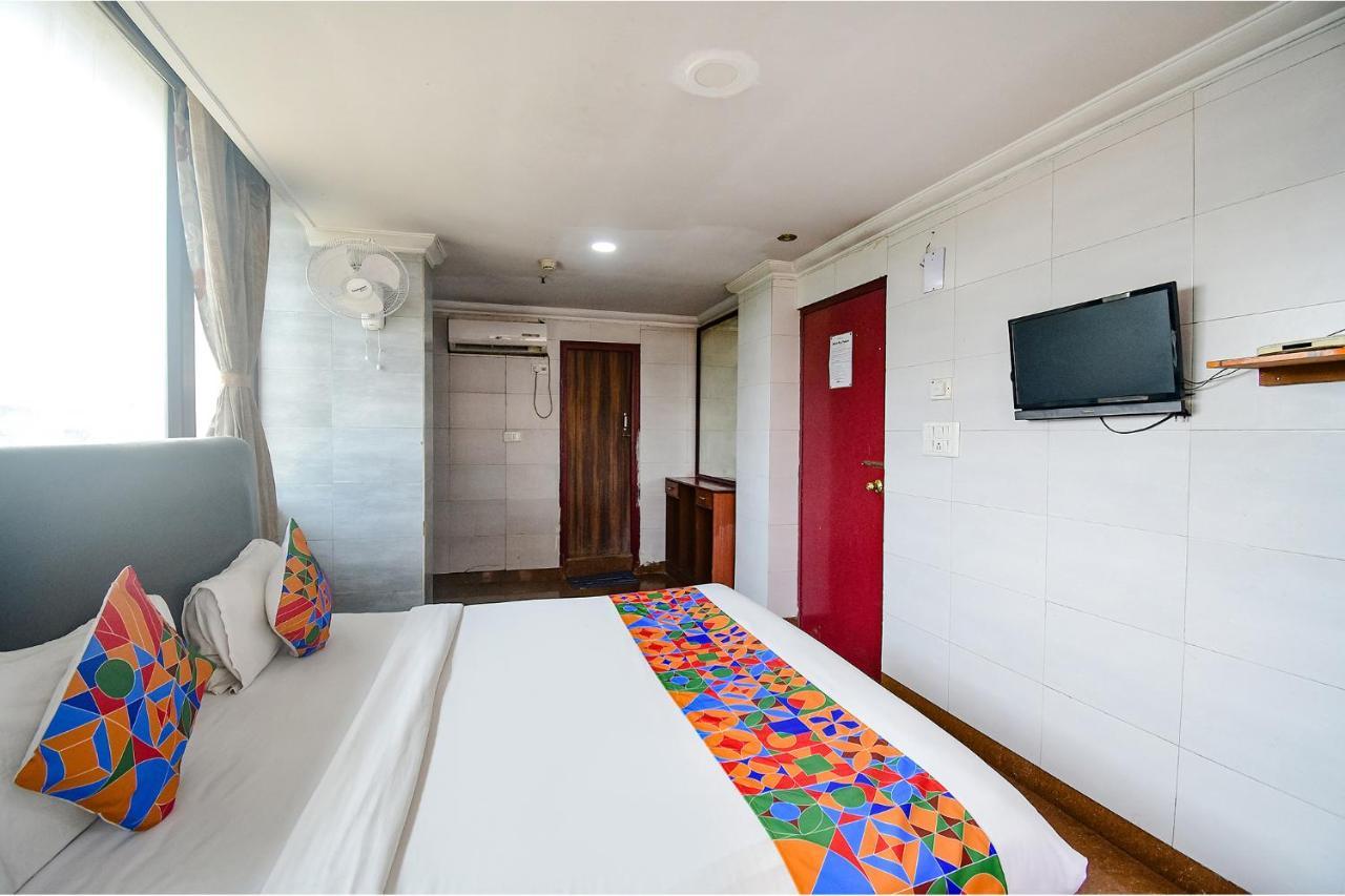 Fabhotel Raj Darbar Kolkata Exterior photo