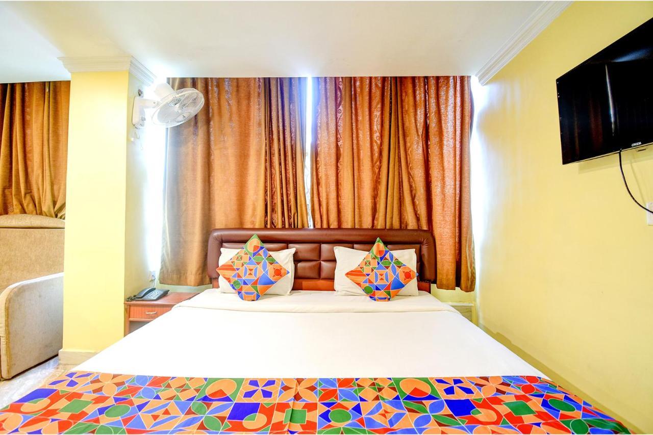 Fabhotel Raj Darbar Kolkata Exterior photo