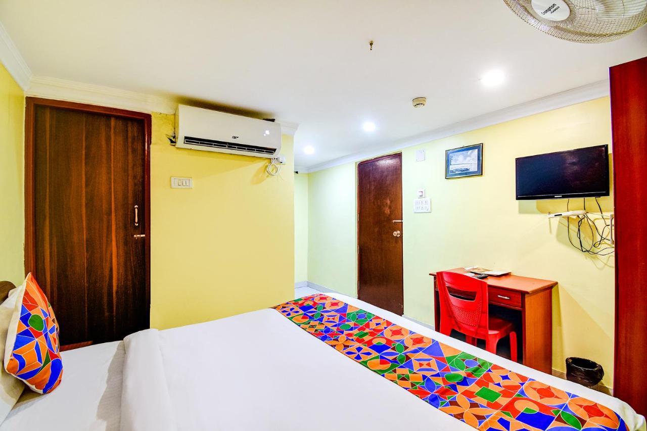 Fabhotel Raj Darbar Kolkata Exterior photo