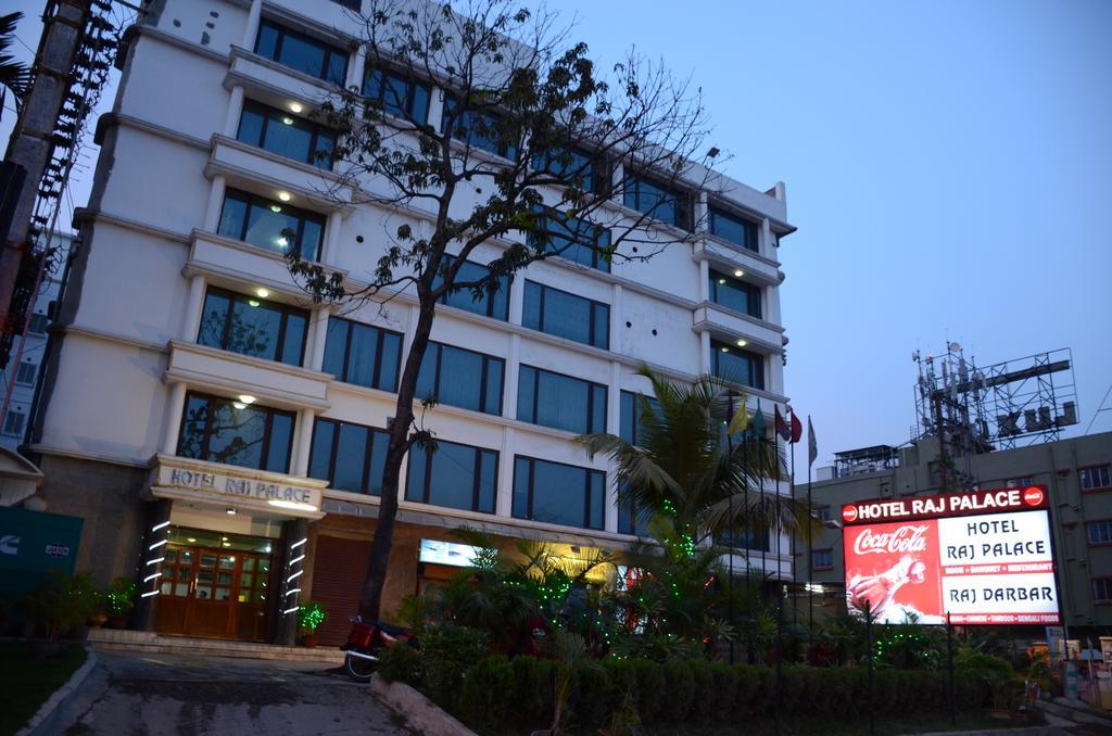 Fabhotel Raj Darbar Kolkata Exterior photo